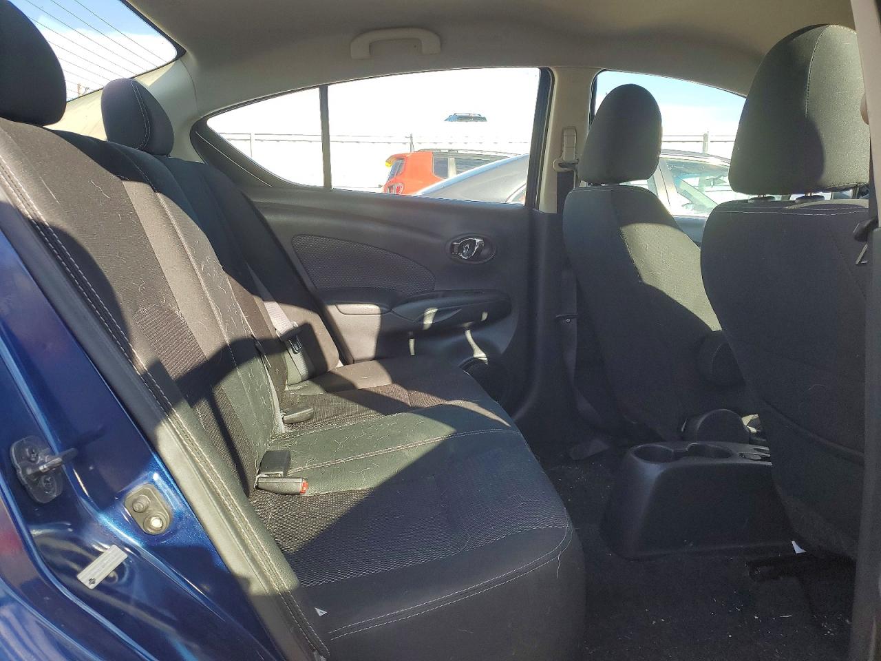 2018 NISSAN VERSA S photo 10