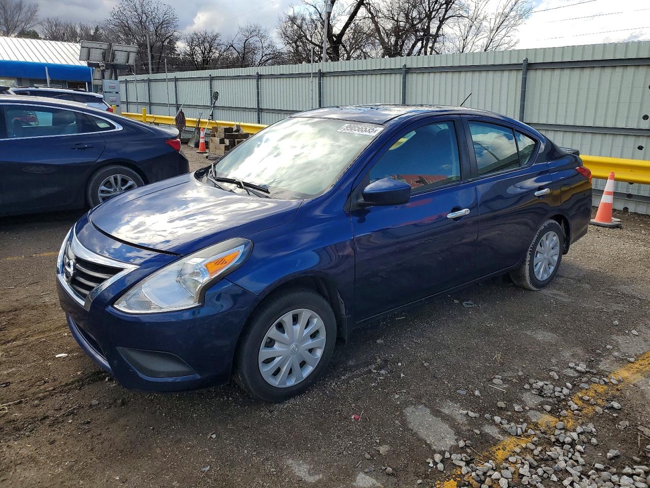 2018 NISSAN VERSA