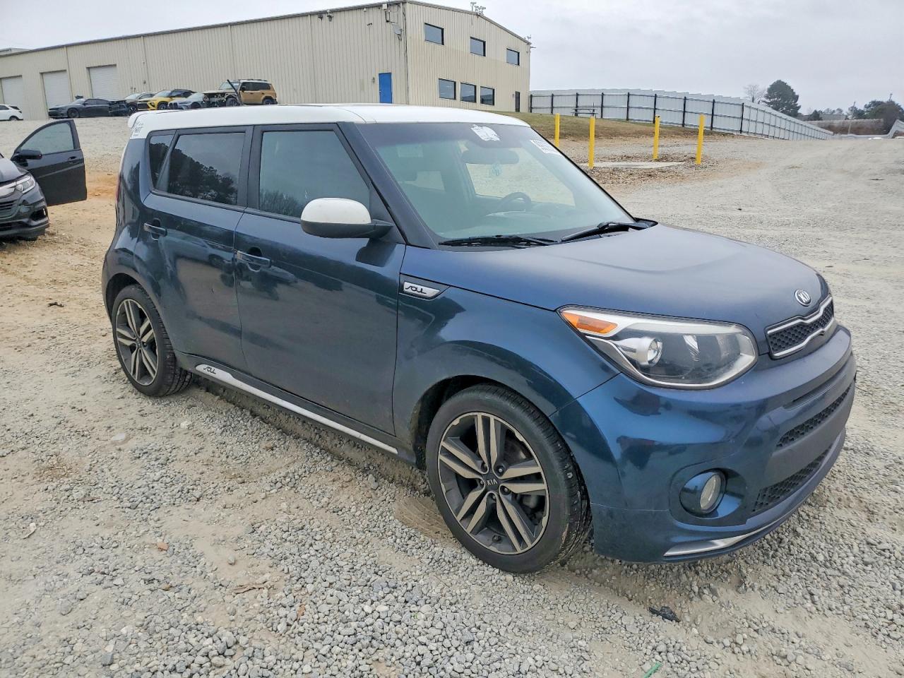 2018 KIA SOUL + photo 4