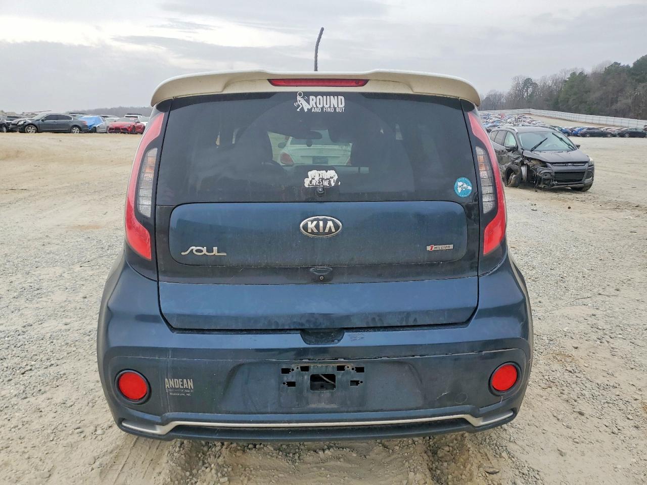 2018 KIA SOUL + photo 6