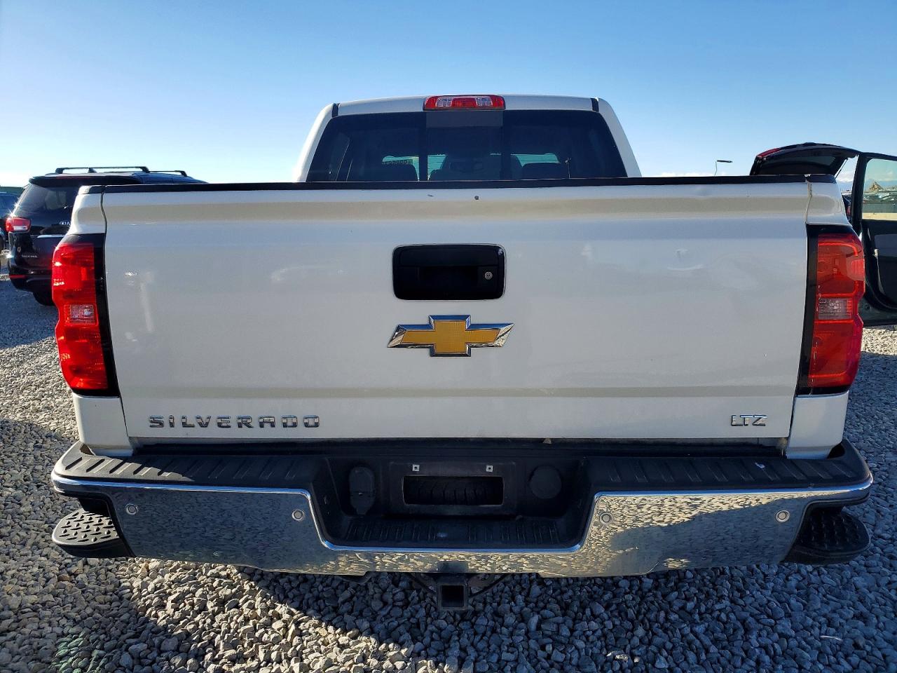 2015 CHEVROLET SILVERADO K1500 LTZ photo 6