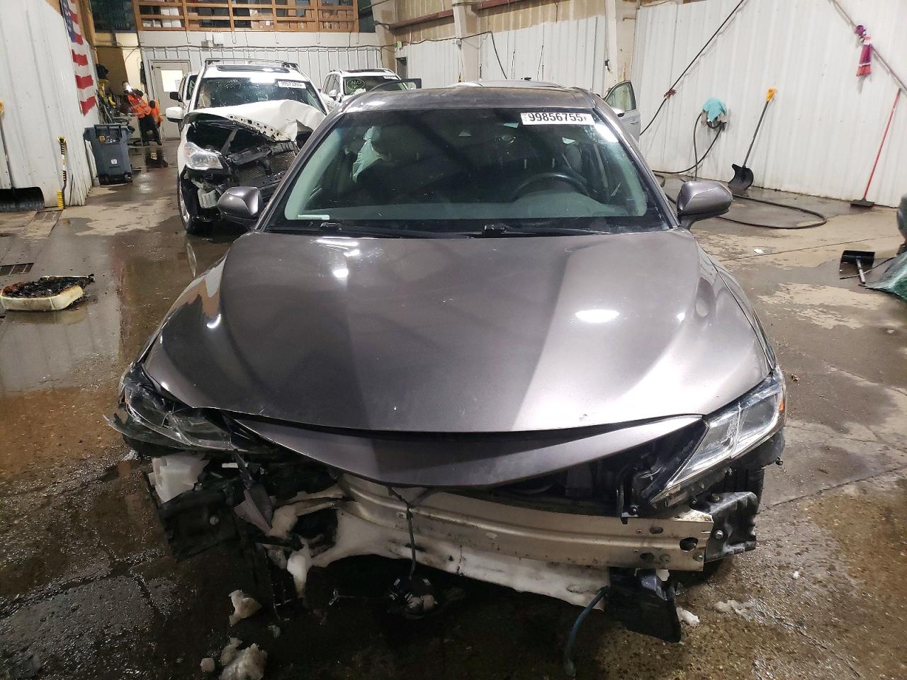 2018 TOYOTA CAMRY L photo 5