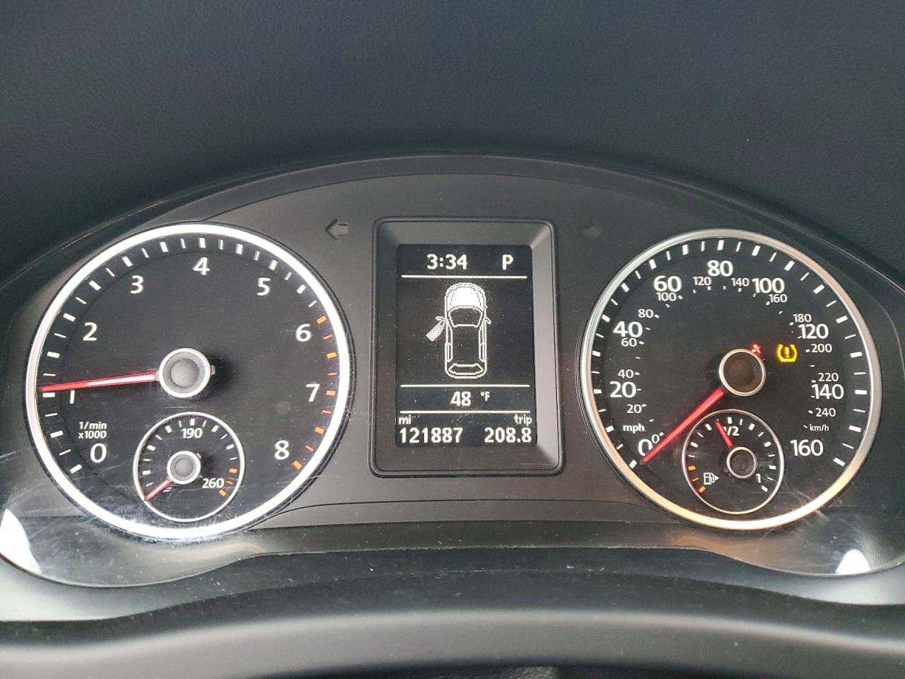 2017 VOLKSWAGEN TIGUAN S photo 9