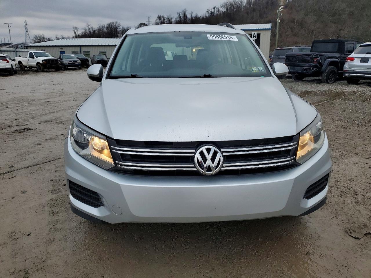 2017 VOLKSWAGEN TIGUAN S photo 5