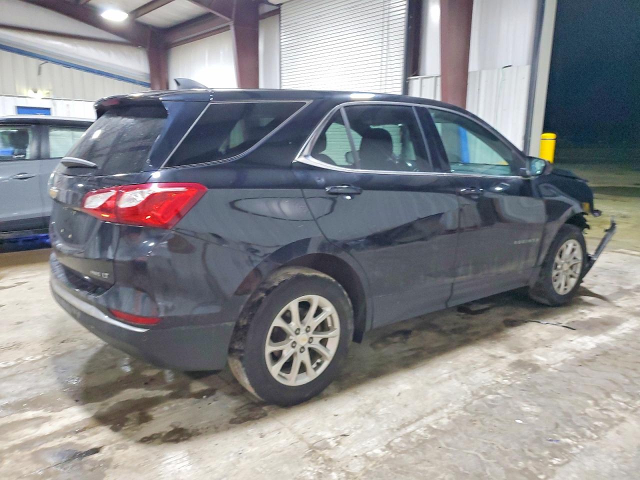 2020 CHEVROLET EQUINOX LT photo 3