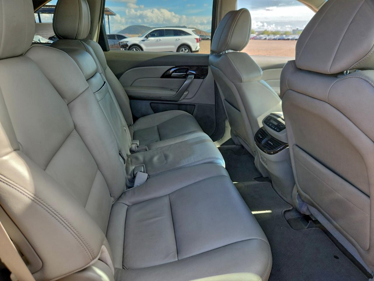 2010 ACURA MDX TECHNOLOGY photo 11