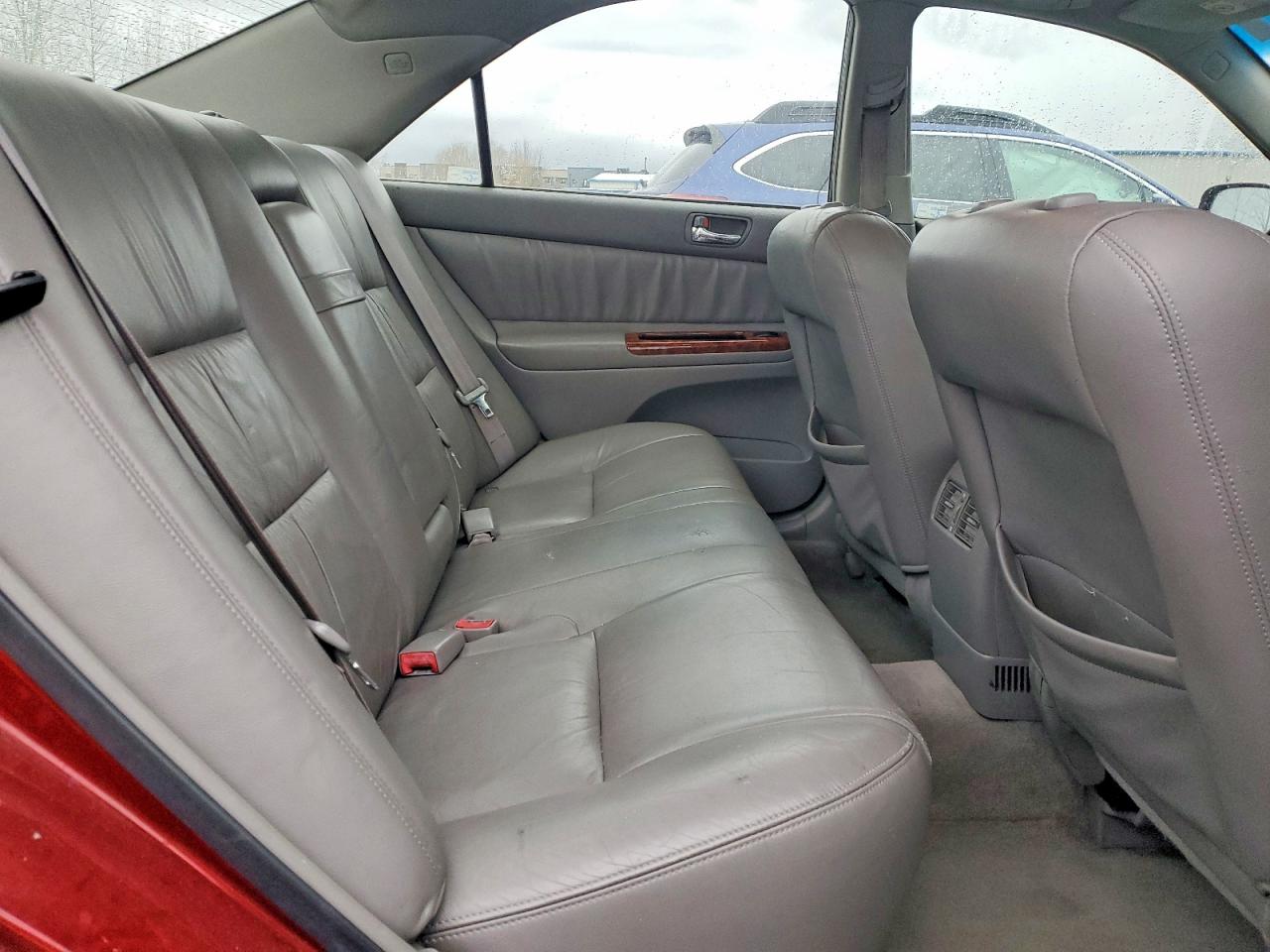 2003 TOYOTA CAMRY LE photo 10