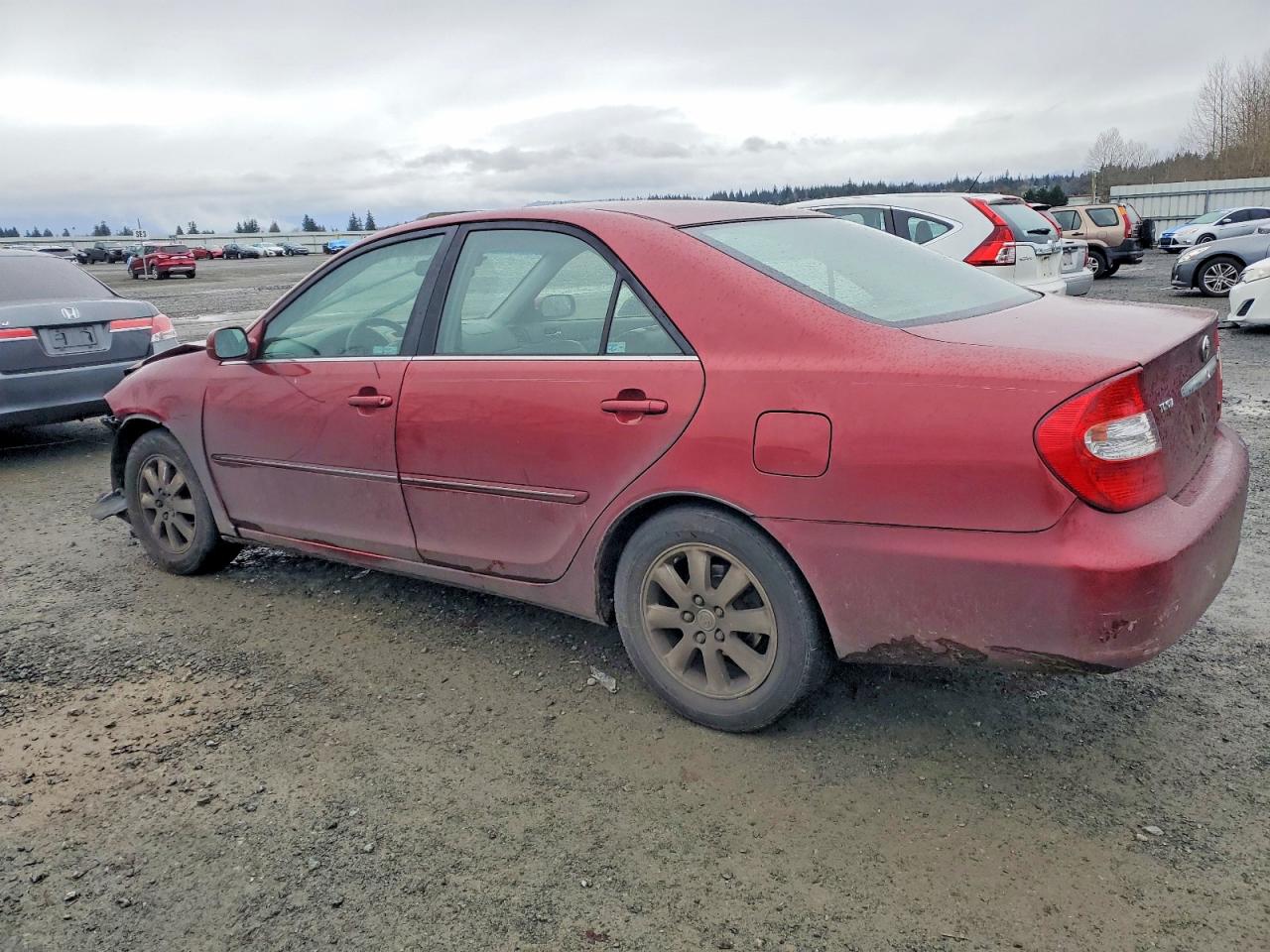 2003 TOYOTA CAMRY LE photo 2