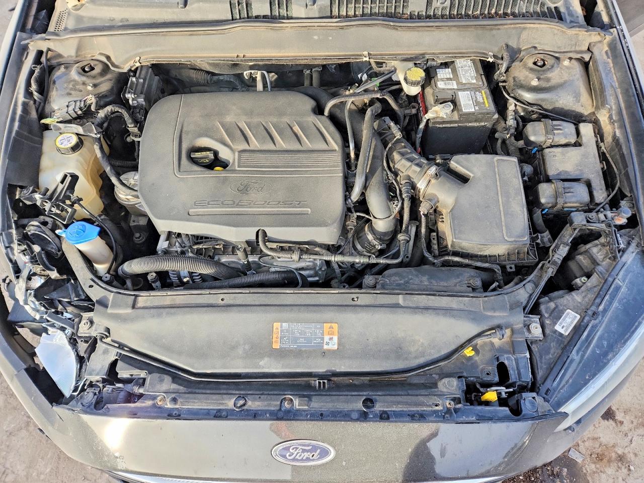 2016 FORD FUSION SE photo 11