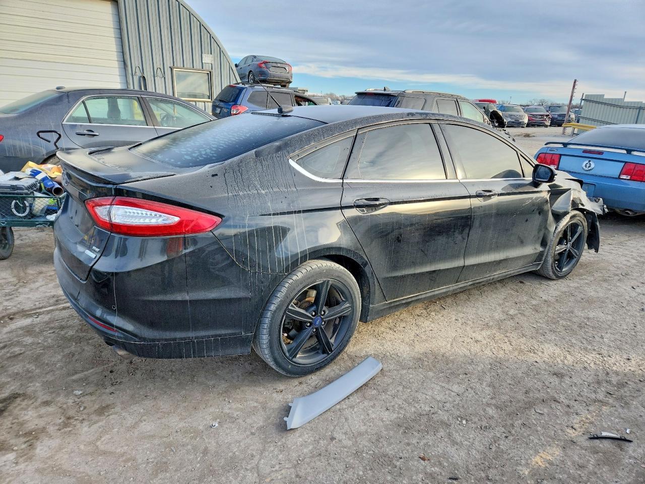 2016 FORD FUSION SE photo 3