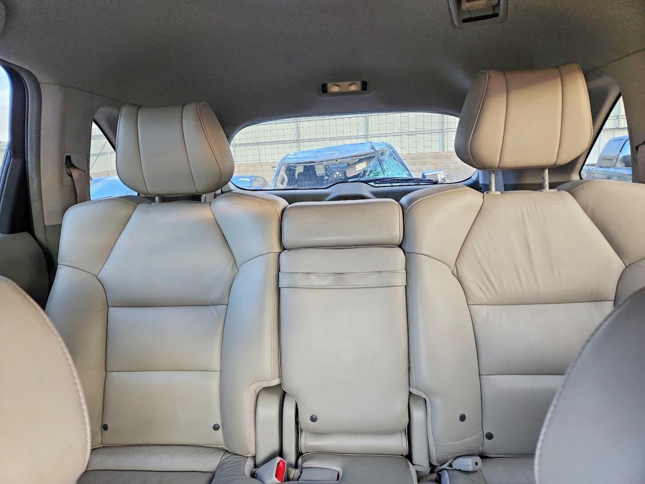 2010 ACURA MDX photo 10