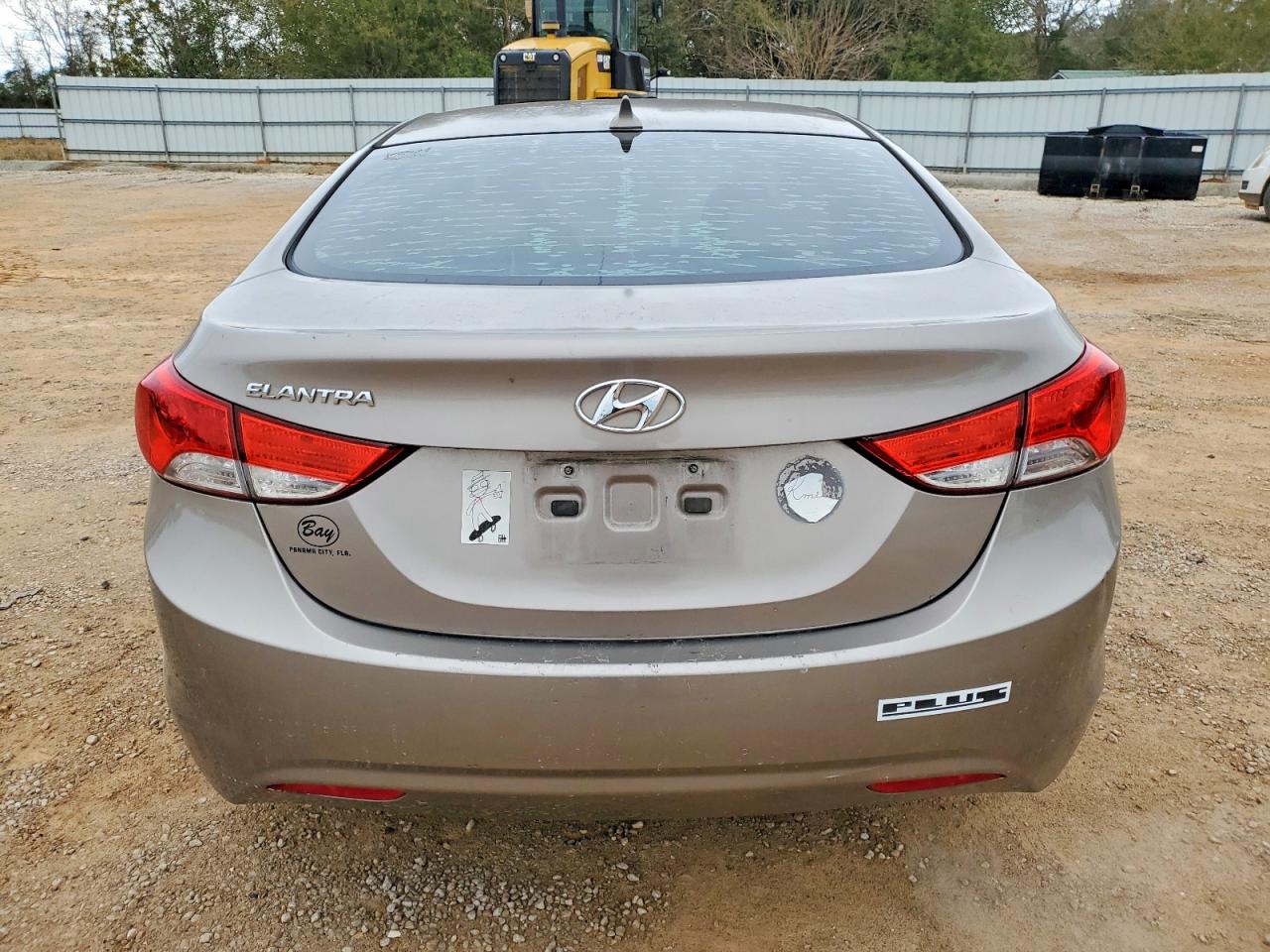 2013 HYUNDAI ELANTRA GLS photo 6