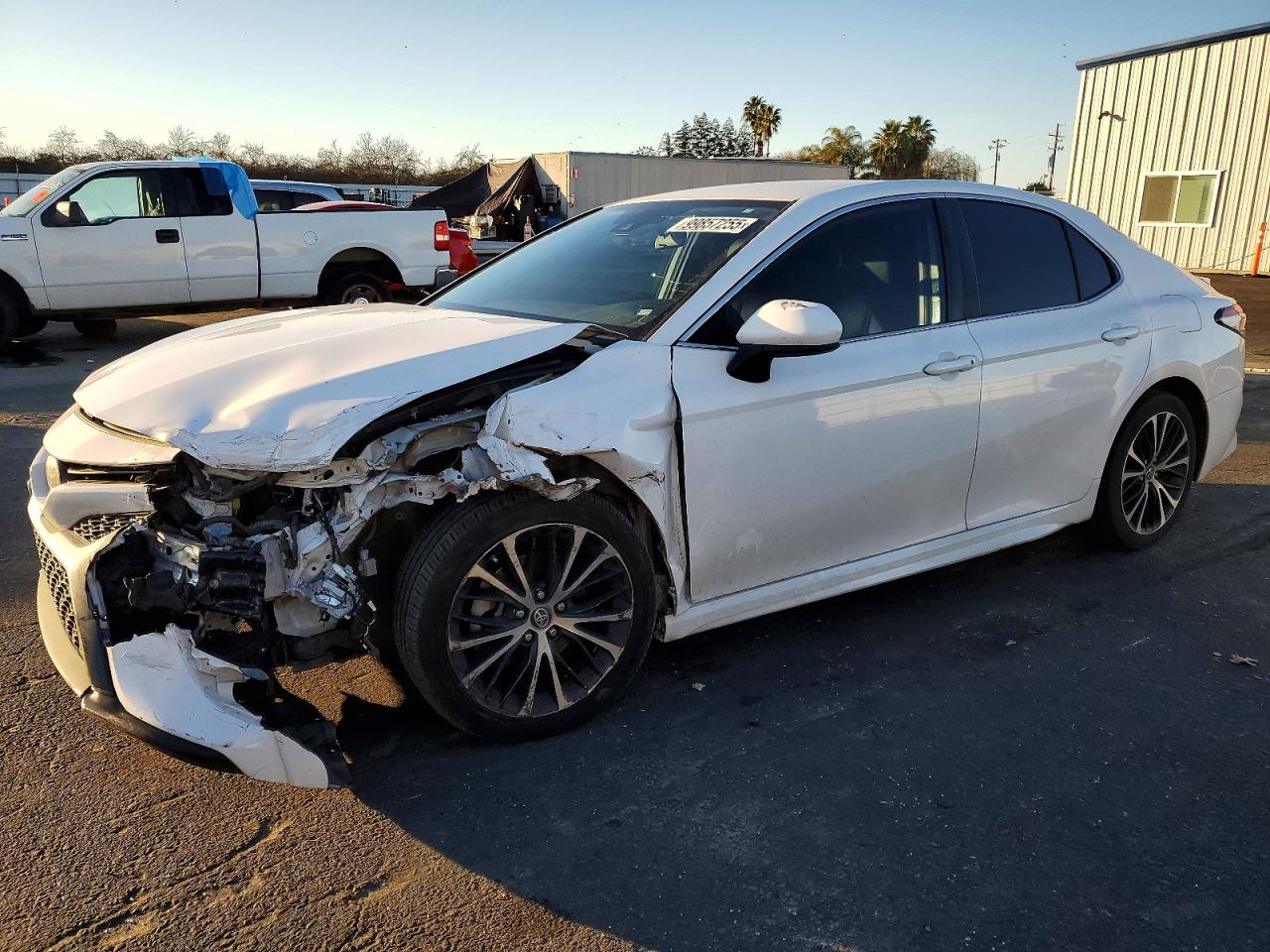 2019 TOYOTA CAMRY