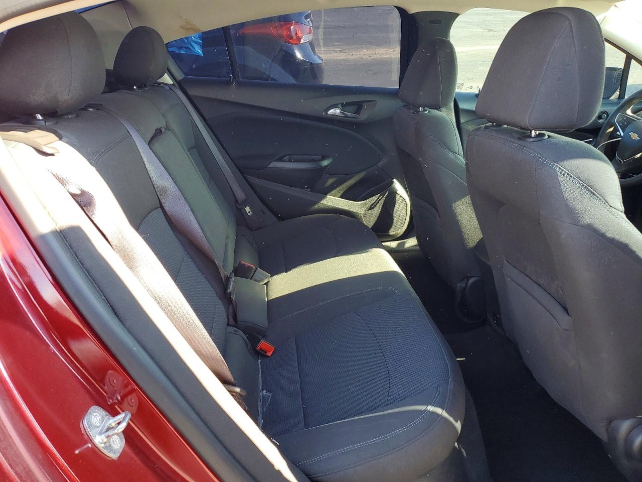 2017 CHEVROLET CRUZE LT photo 10