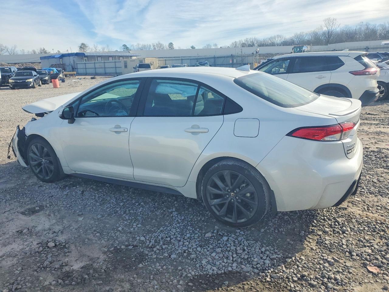 2025 TOYOTA COROLLA SE photo 3