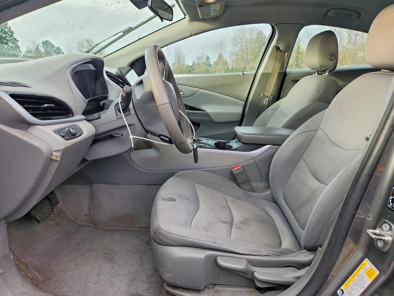 2016 CHEVROLET VOLT LT photo 13
