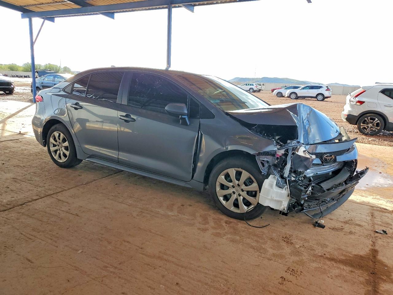 2025 TOYOTA COROLLA LE photo 4