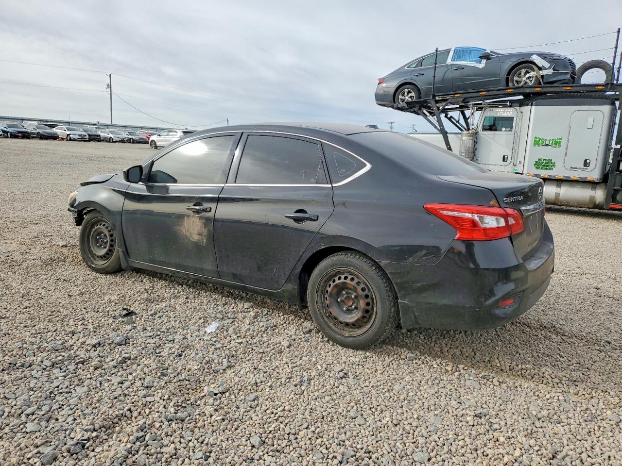 2016 NISSAN SENTRA S photo 2