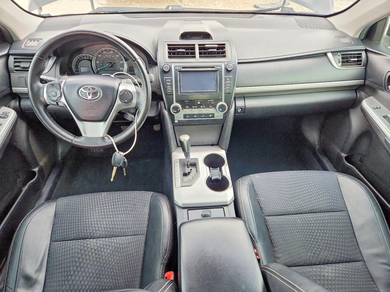 2012 TOYOTA CAMRY BASE photo 15