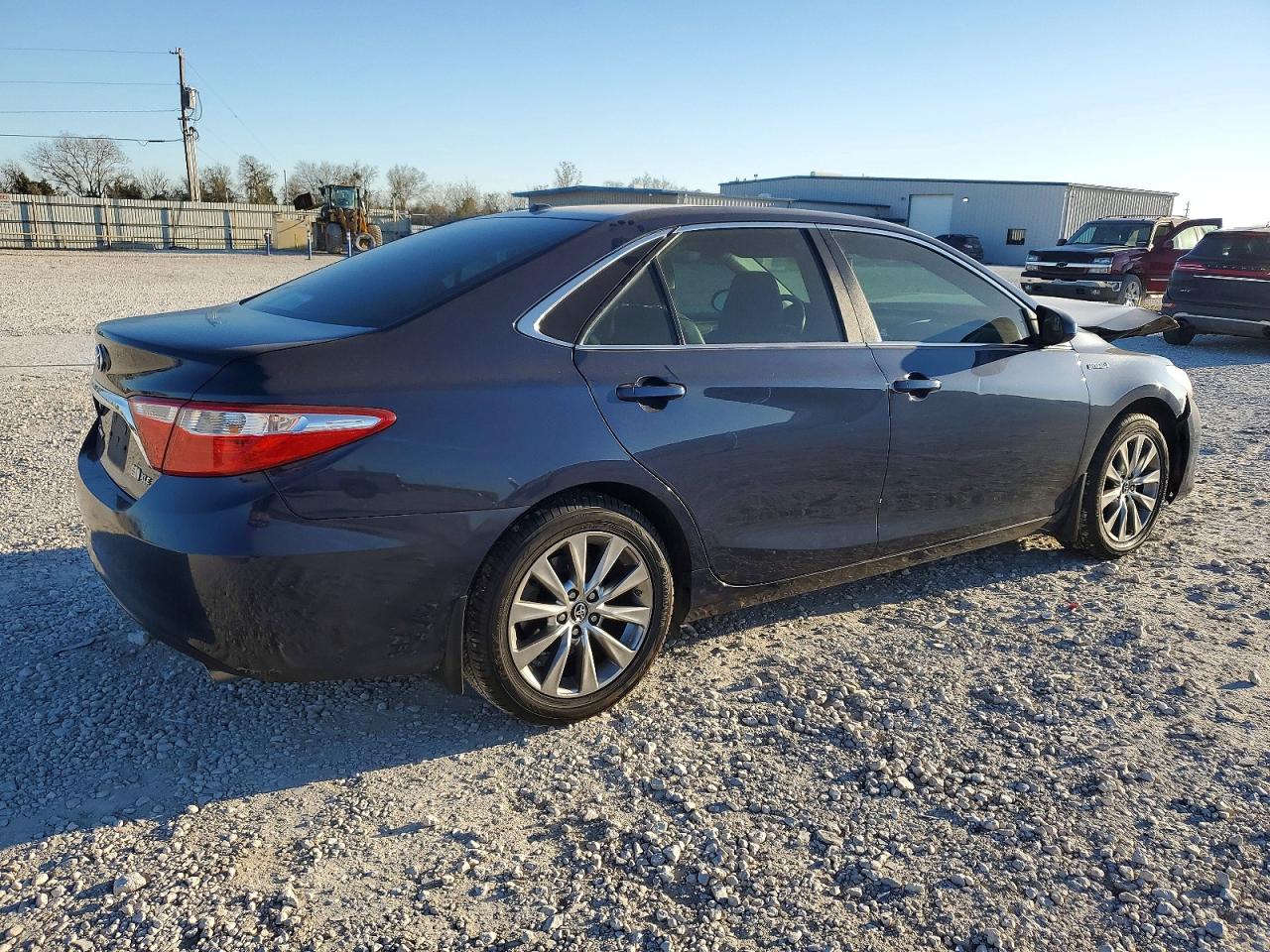 2016 TOYOTA CAMRY HYBRID photo 5