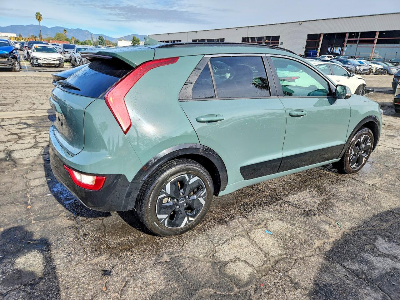 2023 KIA NIRO WIND photo 3