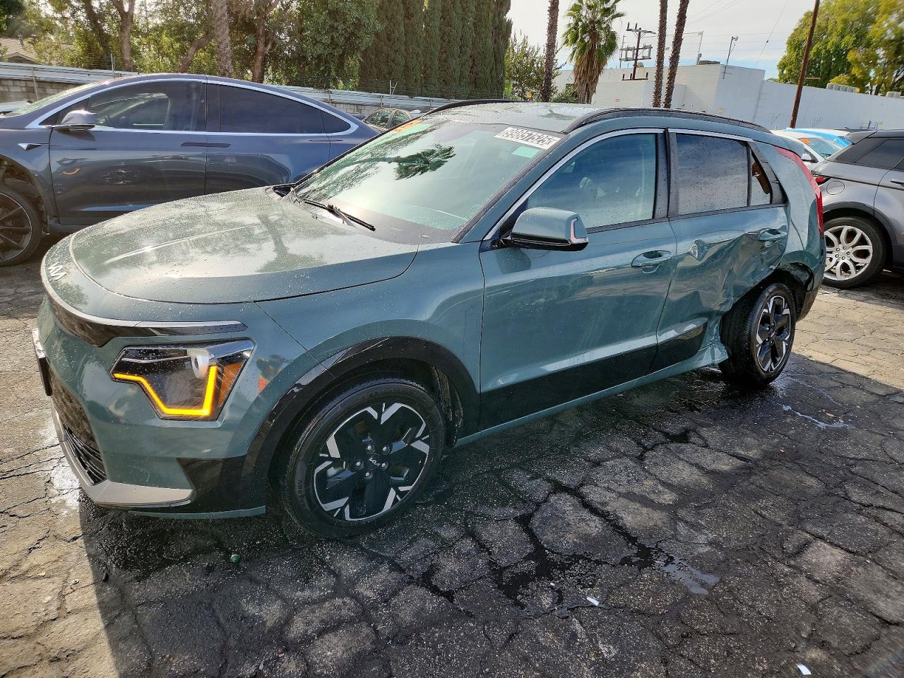 2023 KIA NIRO