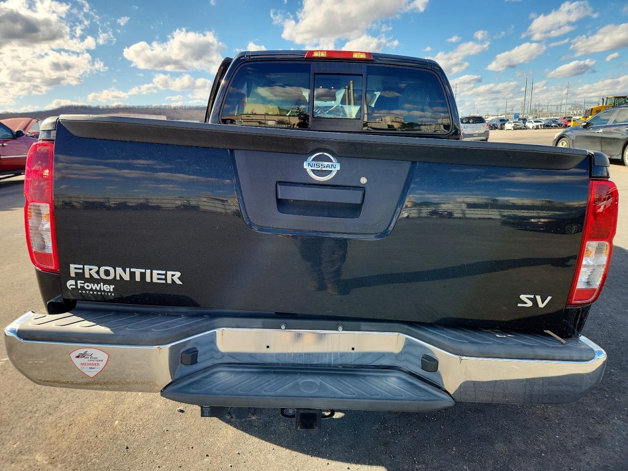 2019 NISSAN FRONTIER S photo 6