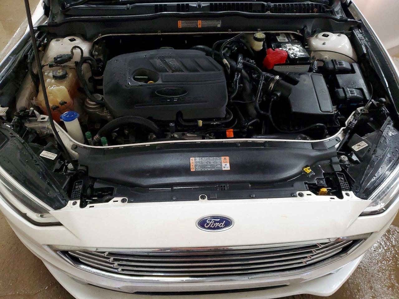 2017 FORD FUSION SE photo 11