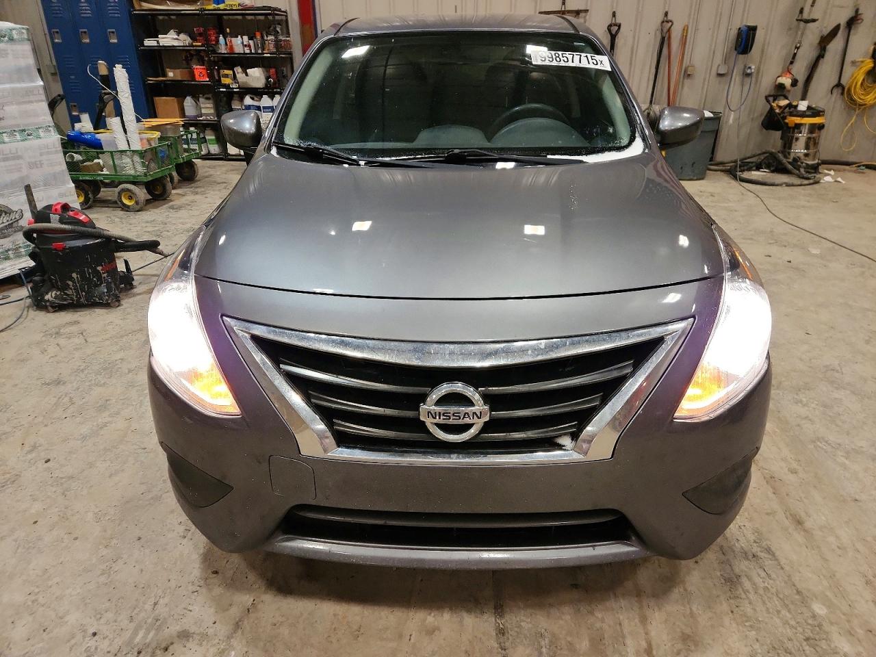 2019 NISSAN VERSA S photo 9