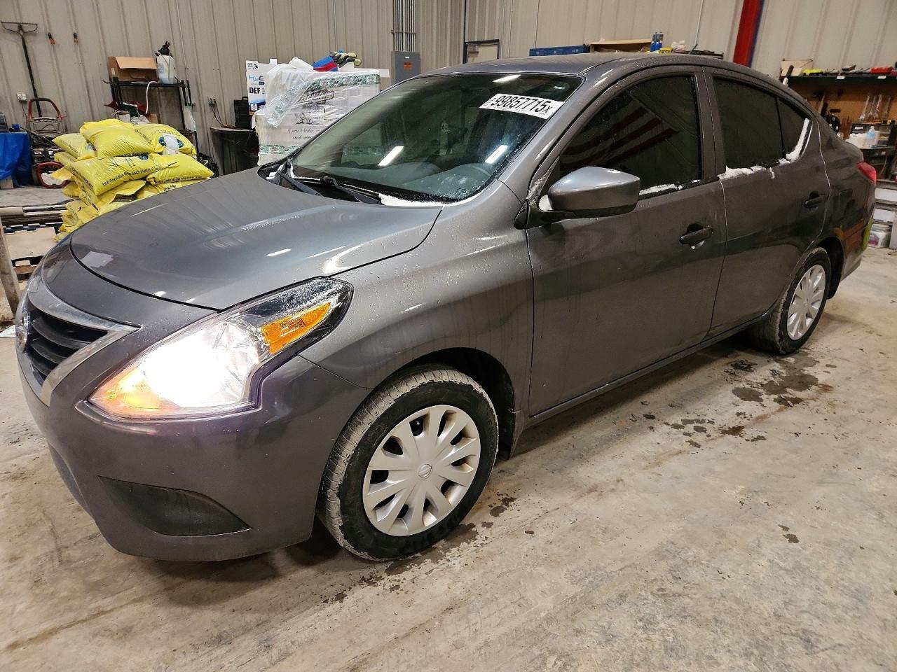 2019 NISSAN VERSA