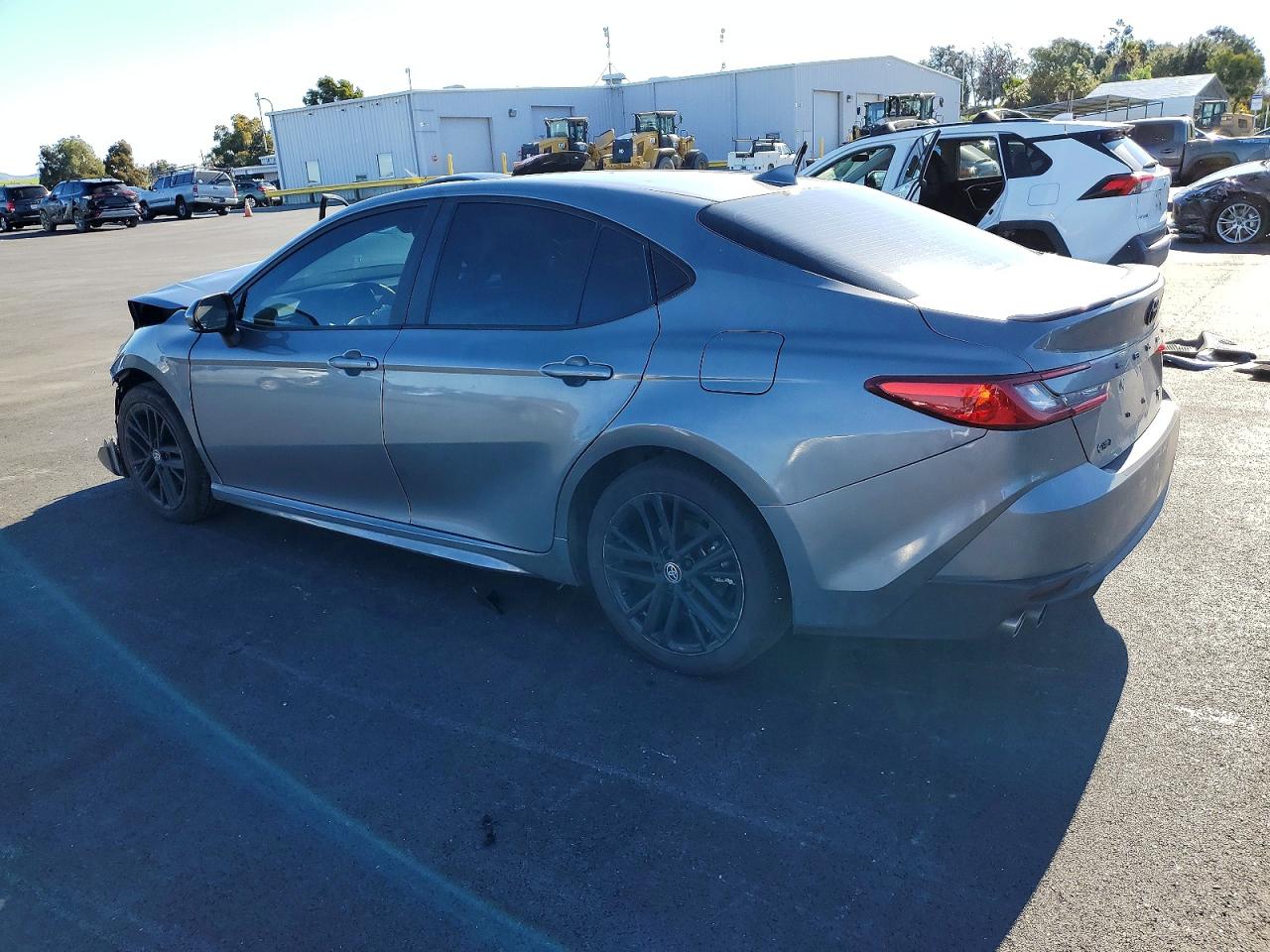 2025 TOYOTA CAMRY XSE photo 2