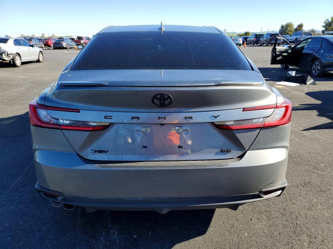 2025 TOYOTA CAMRY XSE photo 6