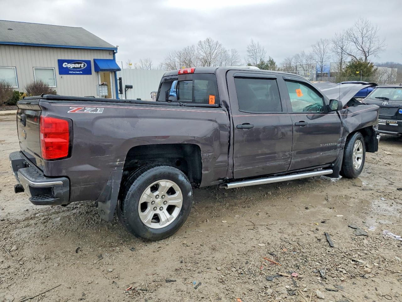 2014 CHEVROLET SILVERADO K1500 LT photo 3