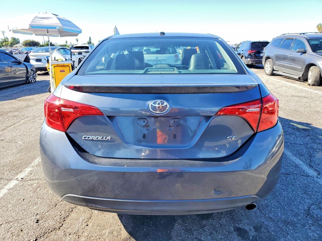 2017 TOYOTA COROLLA L photo 6