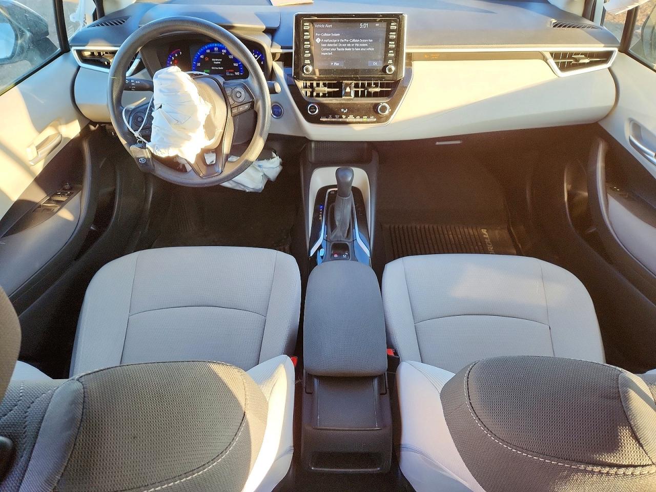2020 TOYOTA COROLLA LE photo 8