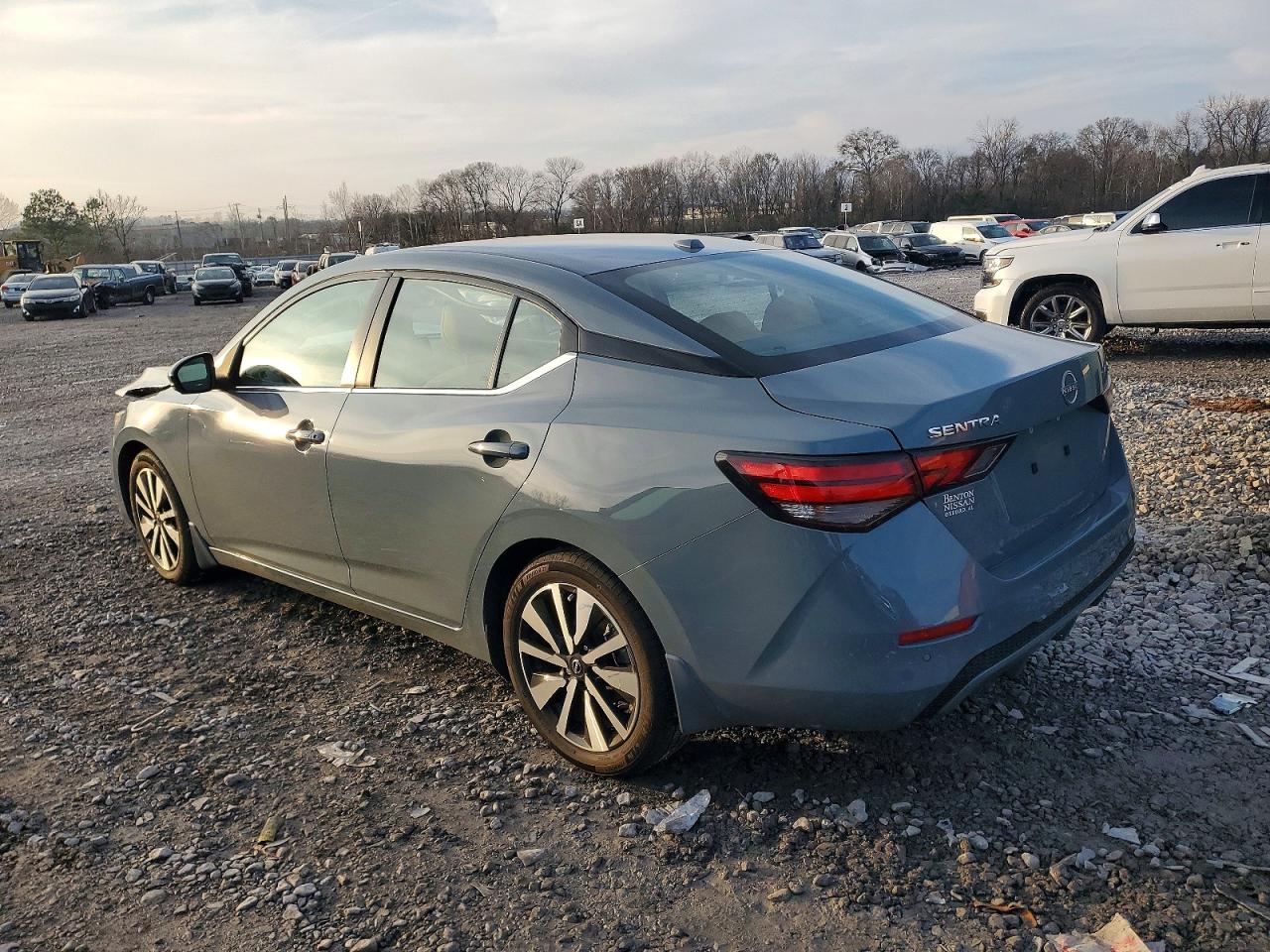 2024 NISSAN SENTRA SV photo 2