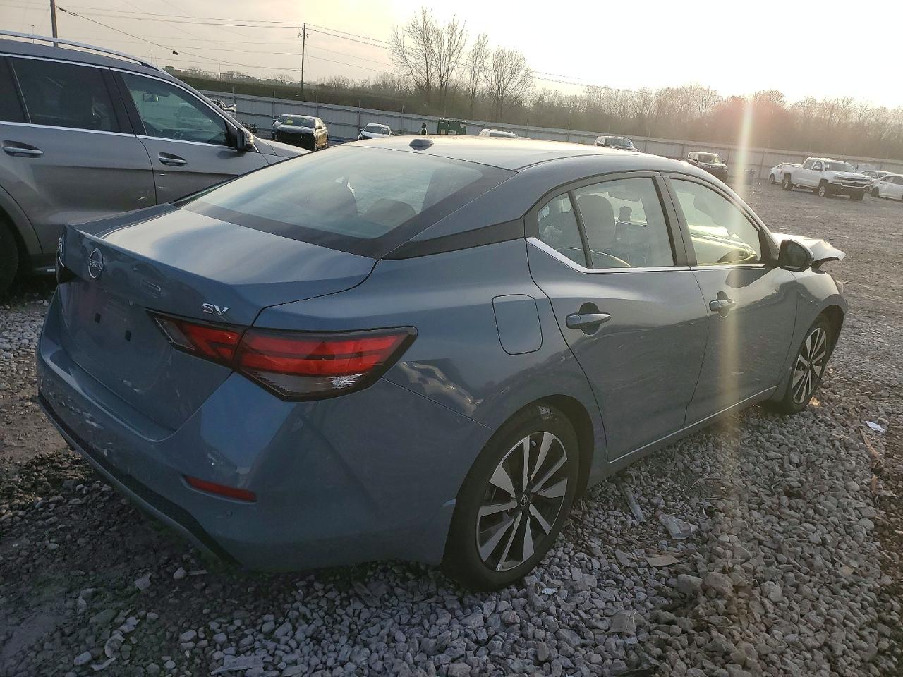 2024 NISSAN SENTRA SV photo 3