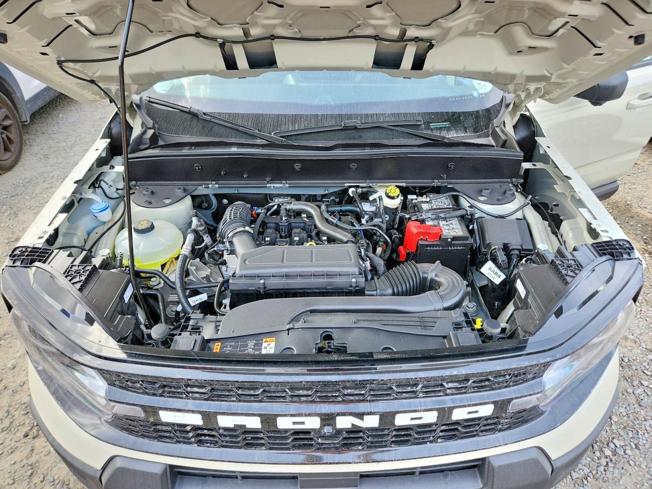 2025 FORD BRONCO SPORT OUTER BANKS photo 12