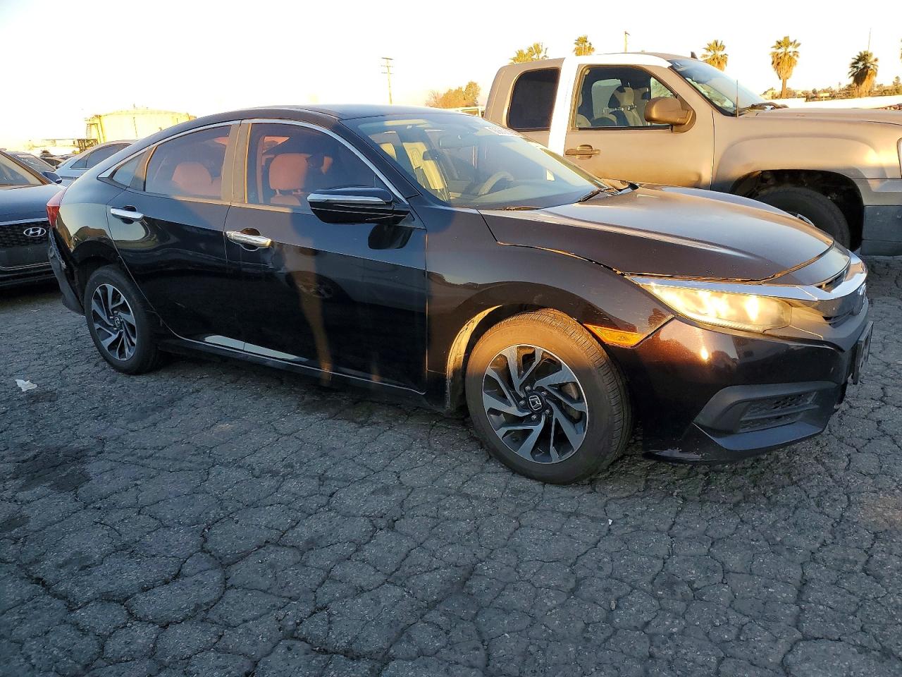 2016 HONDA CIVIC LX photo 7