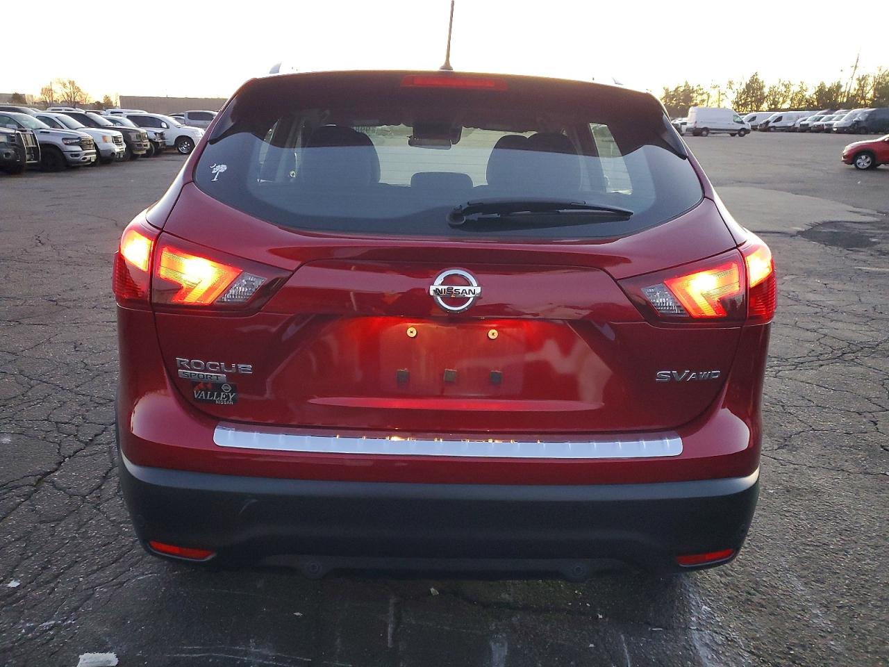2019 NISSAN ROGUE SPORT S photo 6