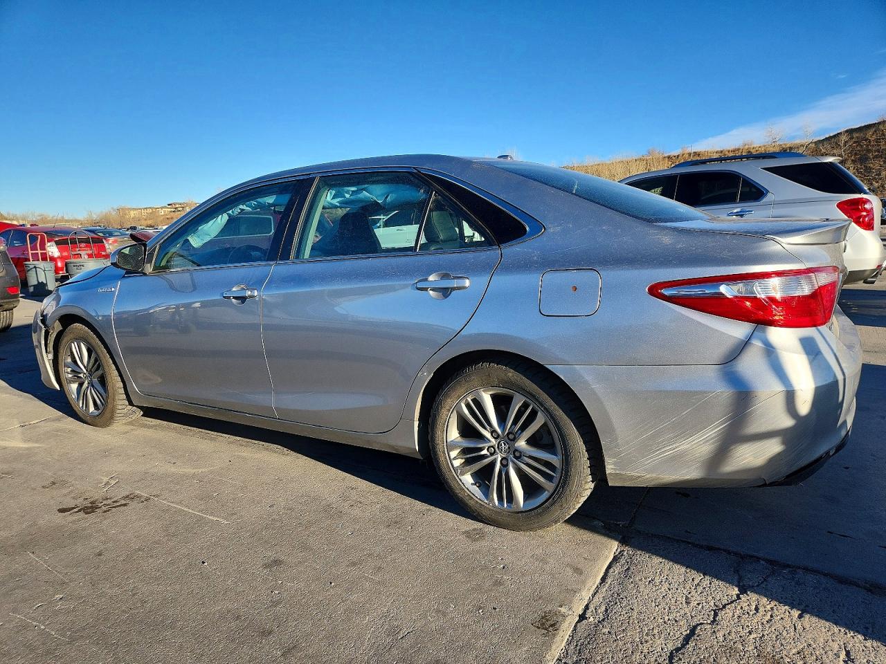 2015 TOYOTA CAMRY HYBRID photo 2