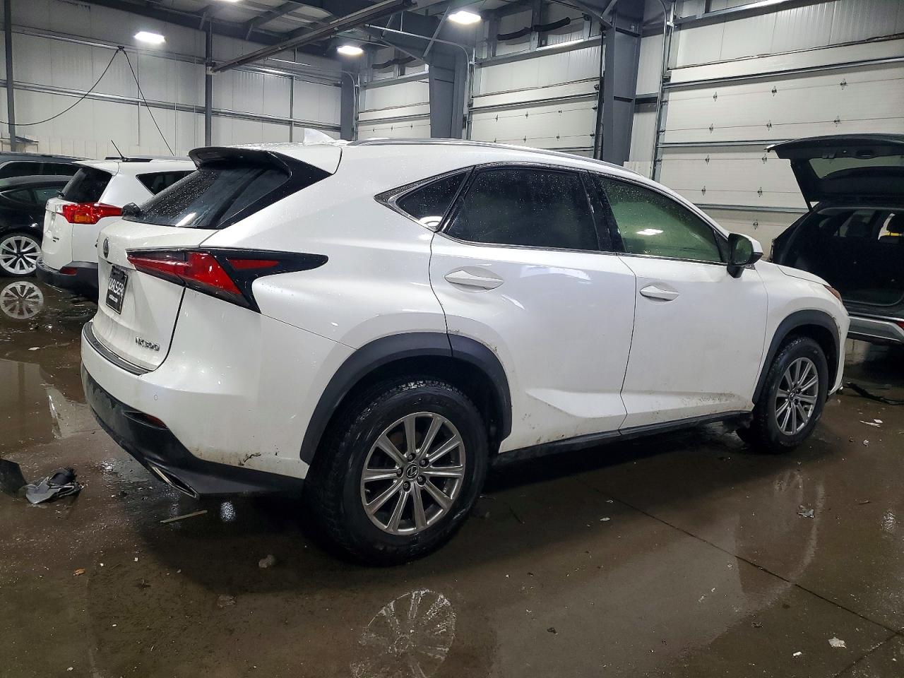 2020 LEXUS NX 300 photo 3