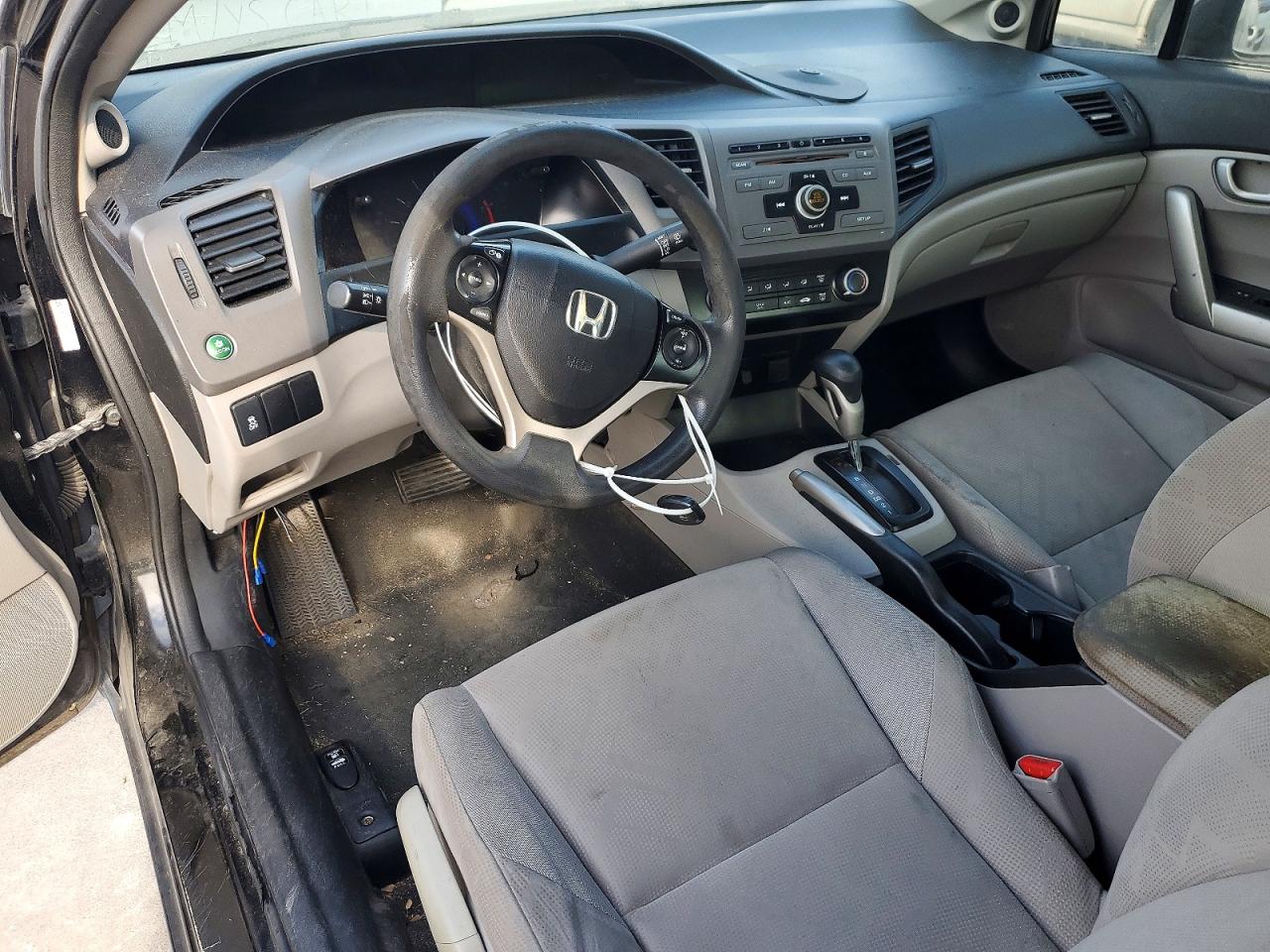 2012 HONDA CIVIC LX photo 8