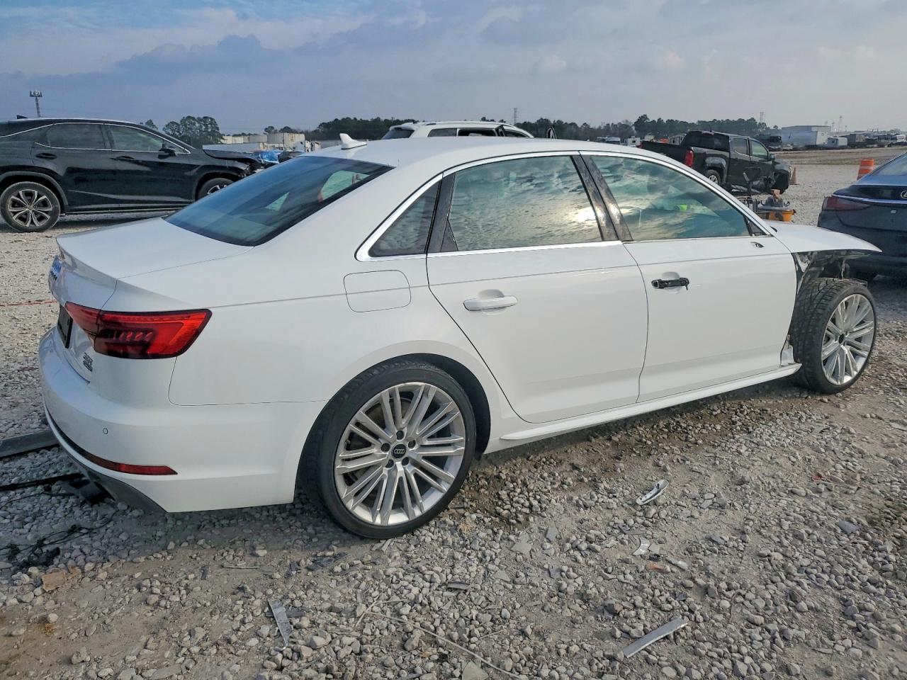 2017 AUDI A4 PREMIUM PLUS photo 7