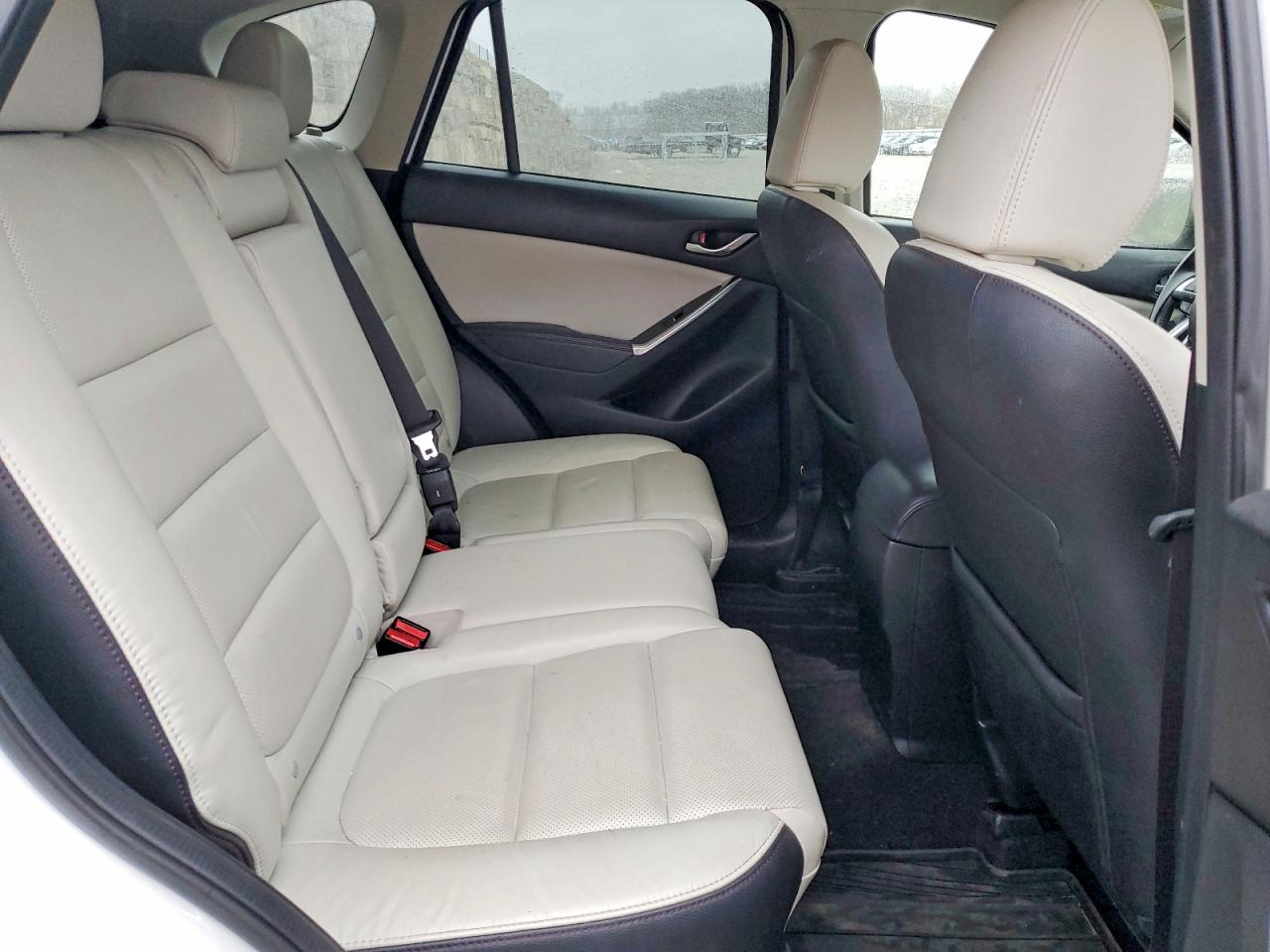 2016 MAZDA CX-5 GT photo 11