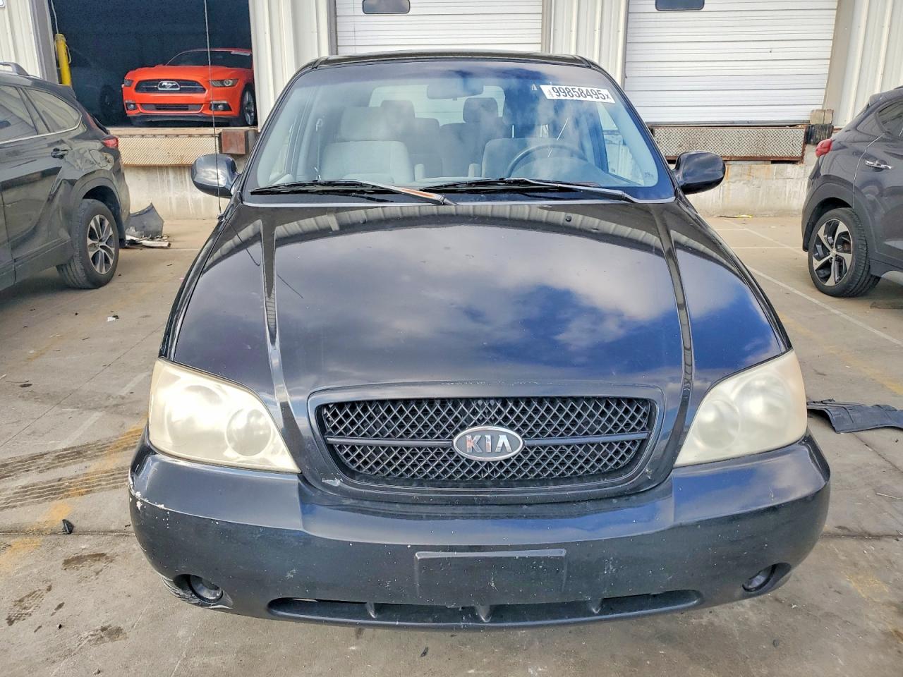 2004 KIA SEDONA EX photo 5