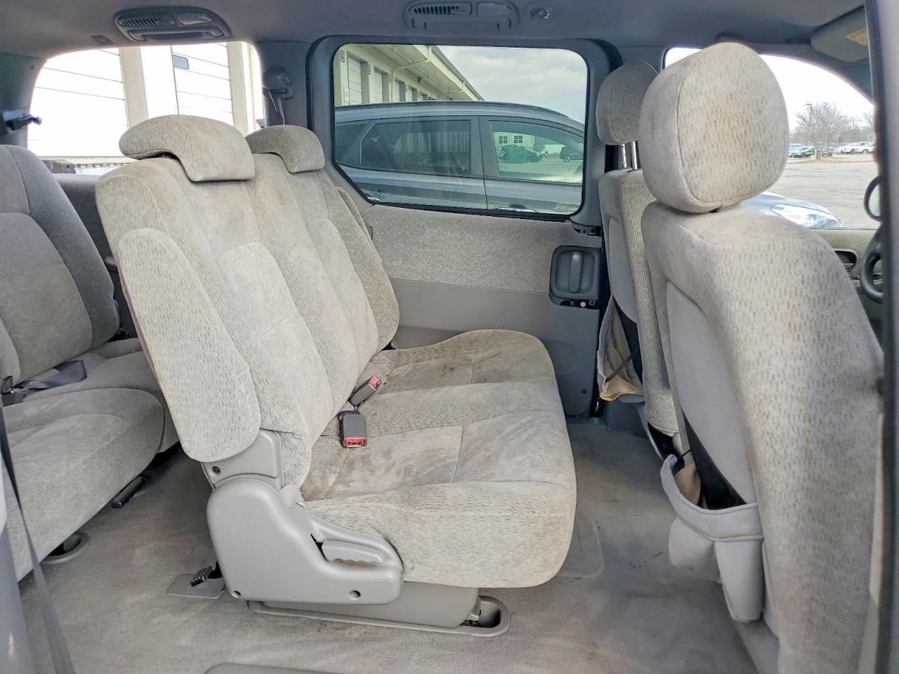 2004 KIA SEDONA EX photo 11