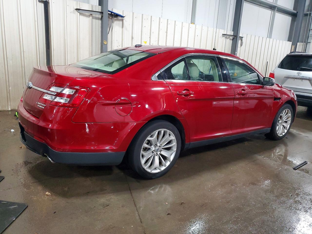 2014 FORD TAURUS LIMITED photo 3