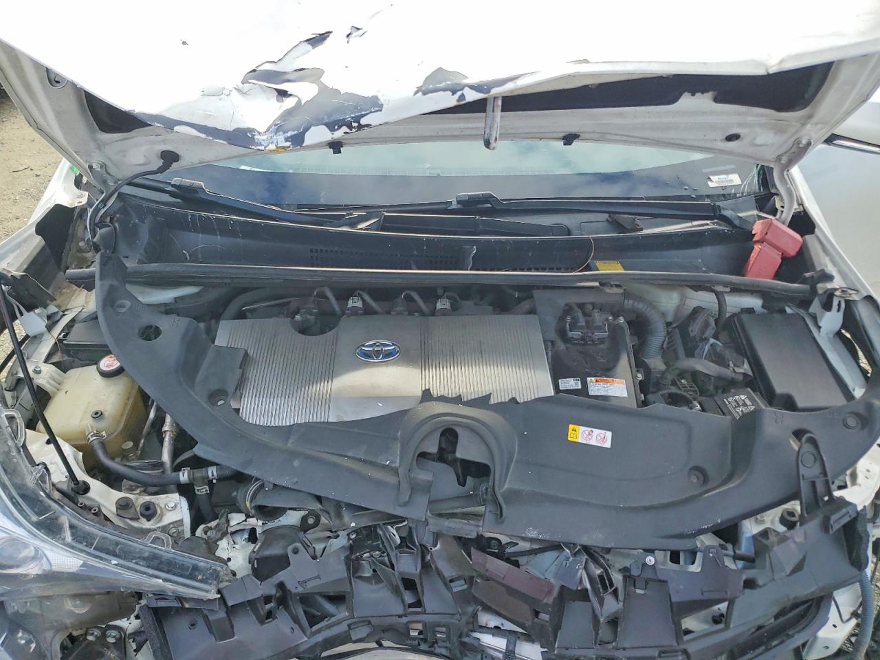 2016 TOYOTA PRIUS photo 11