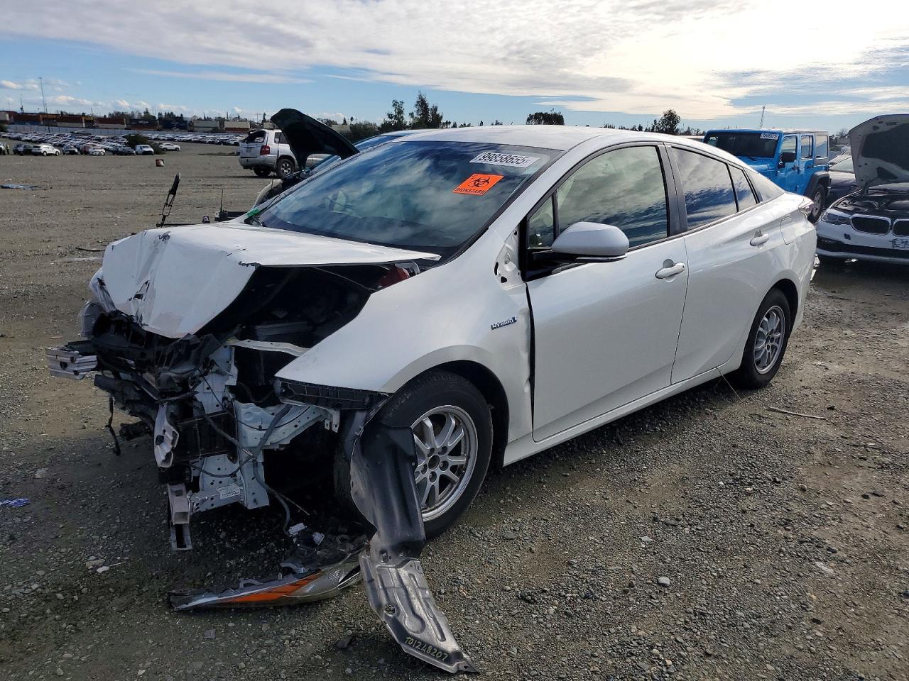 2016 TOYOTA PRIUS